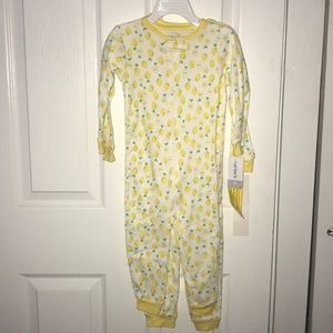 Carter’s toddler pajamas